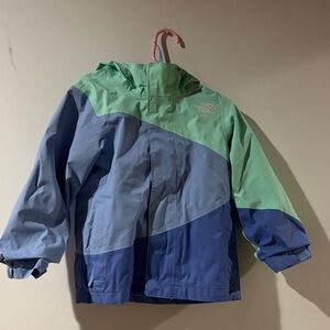 The North Face Kids Raincoat with hood - Mint and Navy size 3T